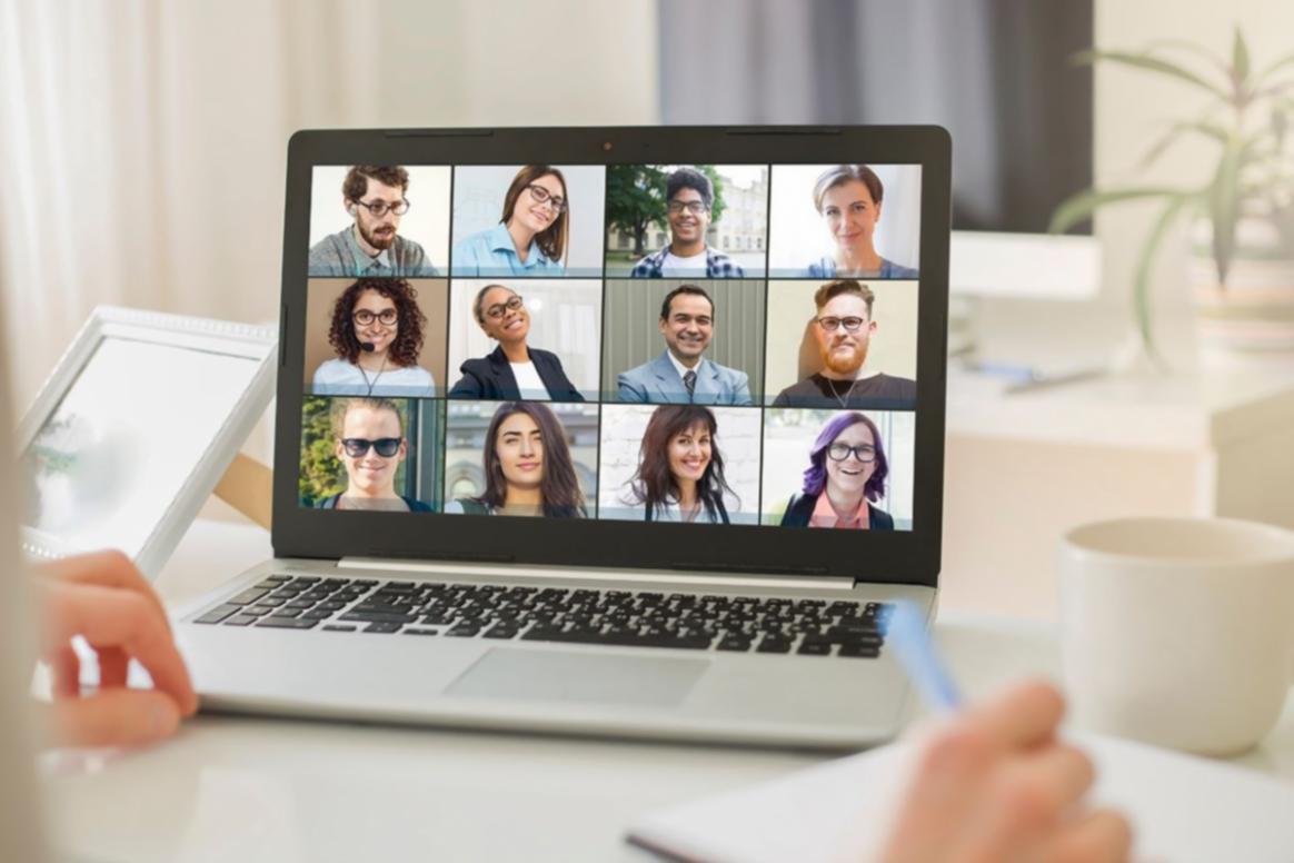 Обговорення та редагування творів у групі